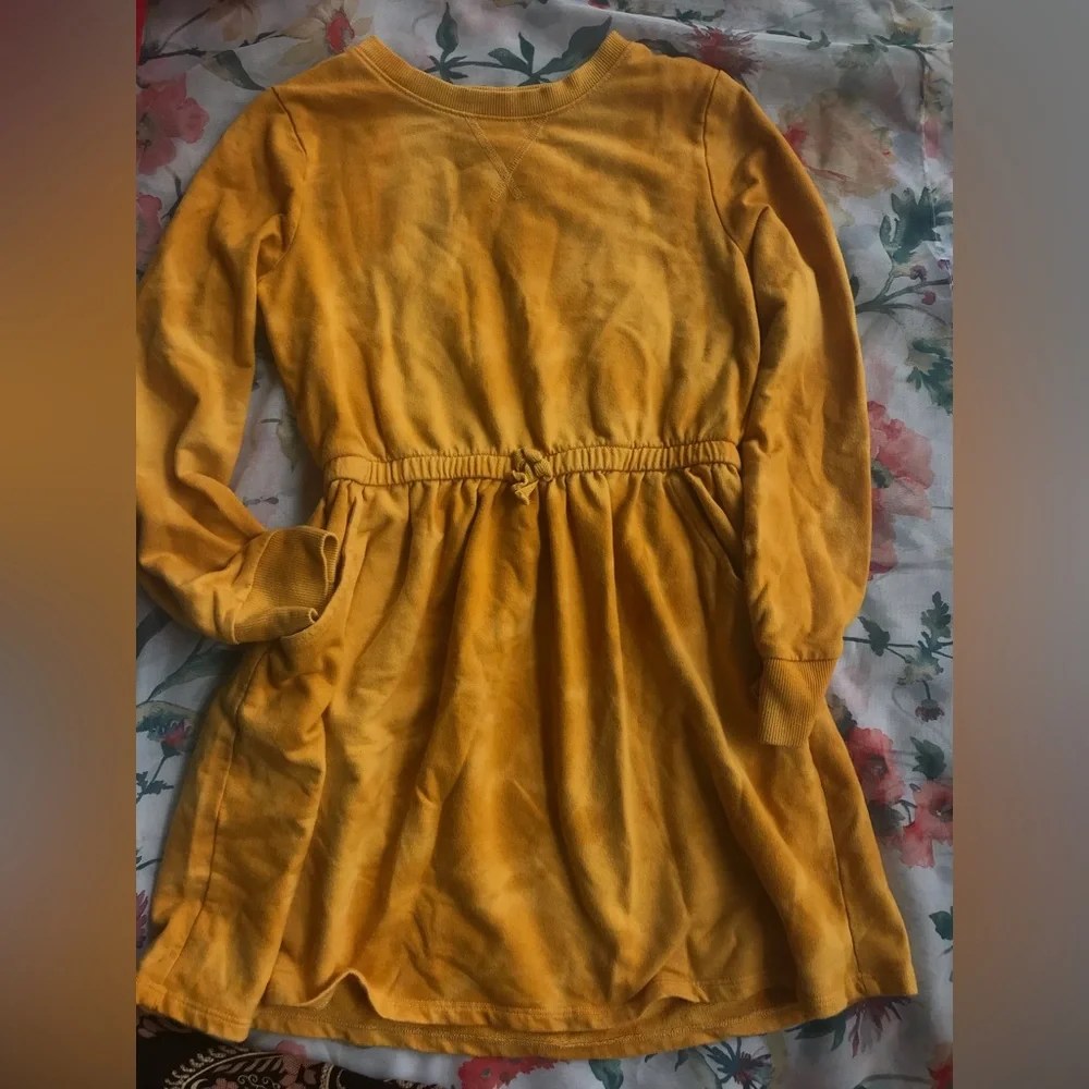 5 pcs two long-sleeved shirts one dress and two sweaters for girls size 7/8 - Picture 8 of 11